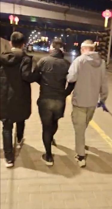 承诺兑现!河堤路60公里徒步圆满完成(图15) 承诺兑现!河堤路60公里徒步圆满完成(图15)