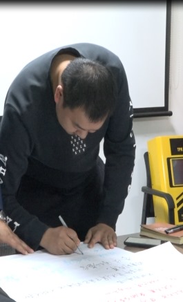 目标所向,使命必达----2021年度总任务执行承诺书签订会(图10) 目标所向,使命必达----2021年度总任务执行承诺书签订会(图10)